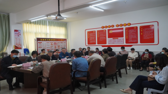 我院召开高层次人才和学科带头人座谈会